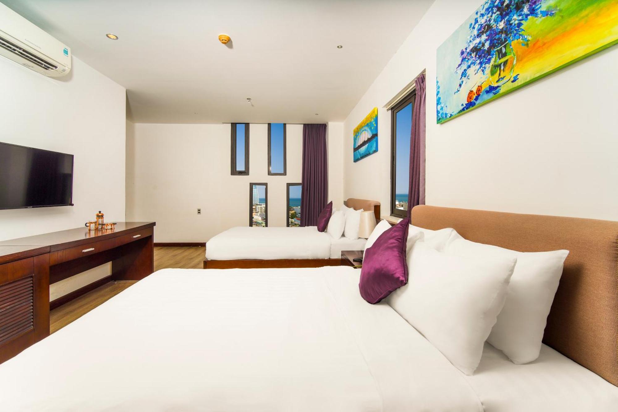 Golden Sun Apartment By New Sky Travel Дананг Екстериор снимка