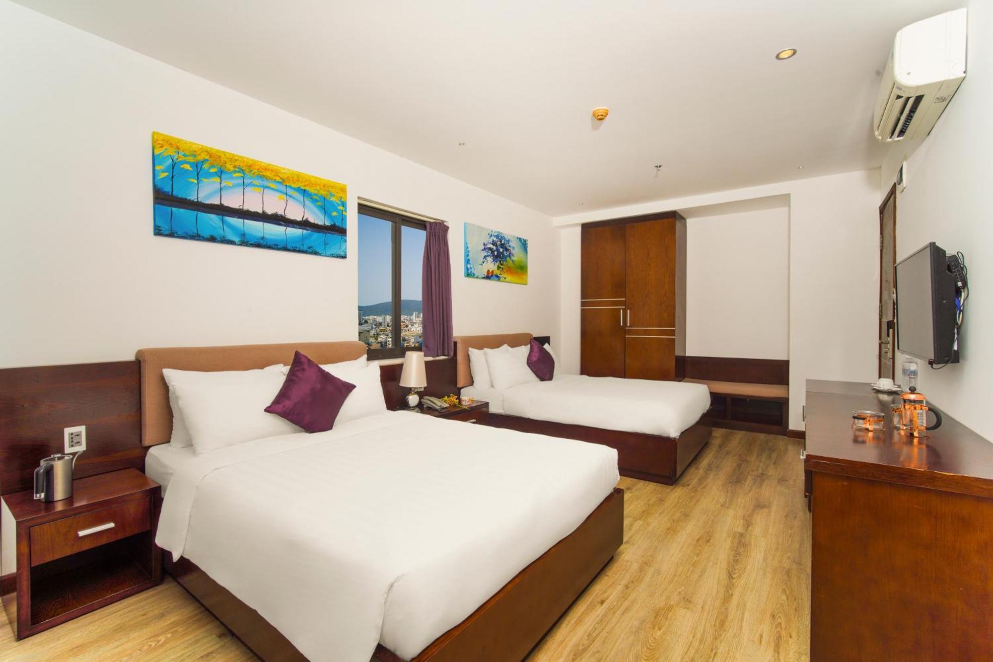 Golden Sun Apartment By New Sky Travel Дананг Екстериор снимка