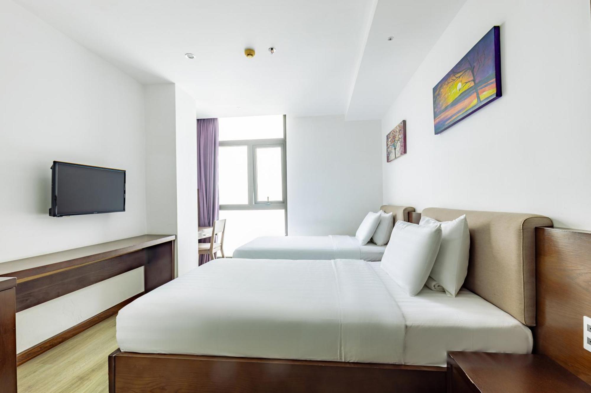 Golden Sun Apartment By New Sky Travel Дананг Екстериор снимка
