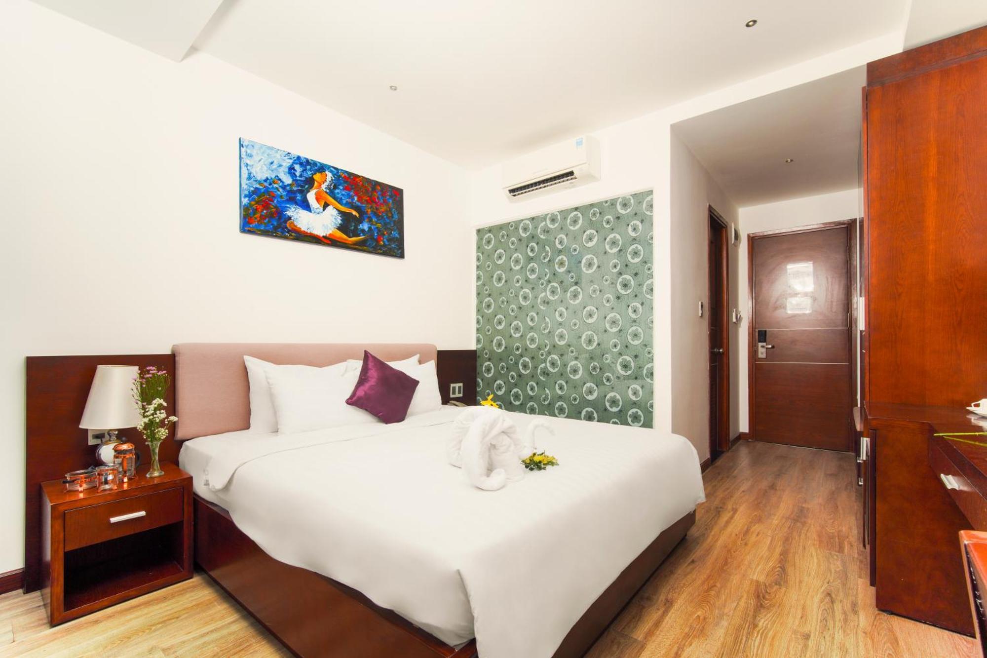 Golden Sun Apartment By New Sky Travel Дананг Екстериор снимка